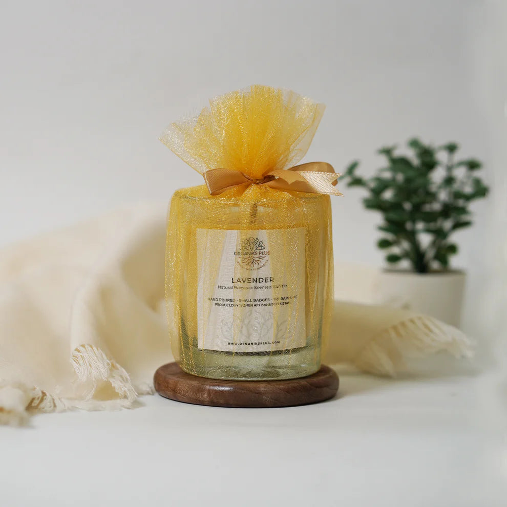Organiks Plus Lavender Beeswax Candle – toxin-free and clean-burning – floral scent Pakistan