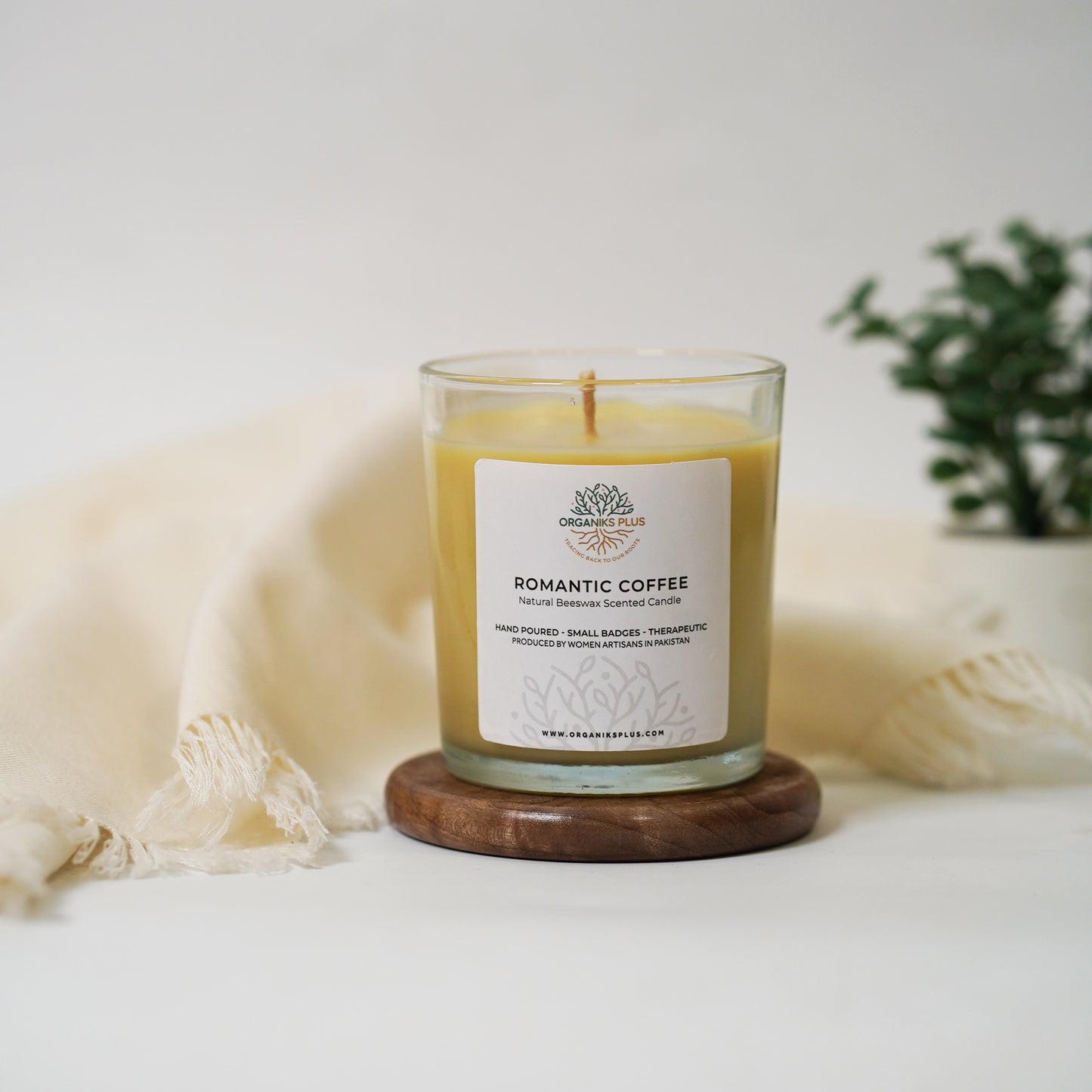 Beeswax Scented Candle - Romantic Coffee