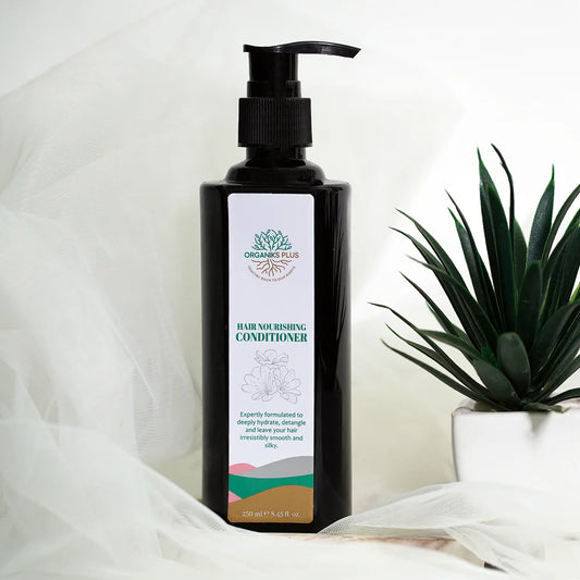 Natural Hair Nurturing Conditioner by Organiks Plus – lightweight anti-frizz and detangling formula – all hair types Pakistan