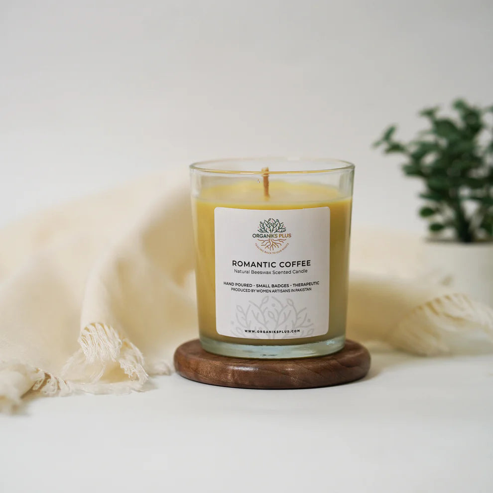 Romantic Coffee Beeswax Scented Candle – lit with warm amber glow – Organiks Plus